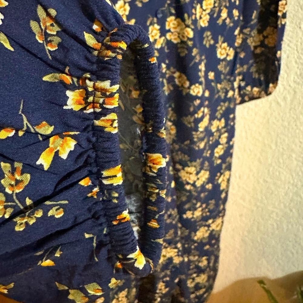 Old navy Navy floral longsleeve dress size S - Picture 7 of 11